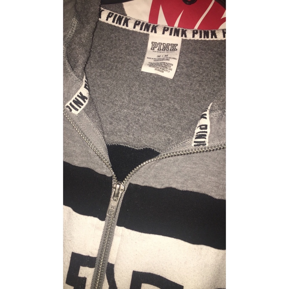 VS Pink RARE Jacket !! - Picture 7 of 7